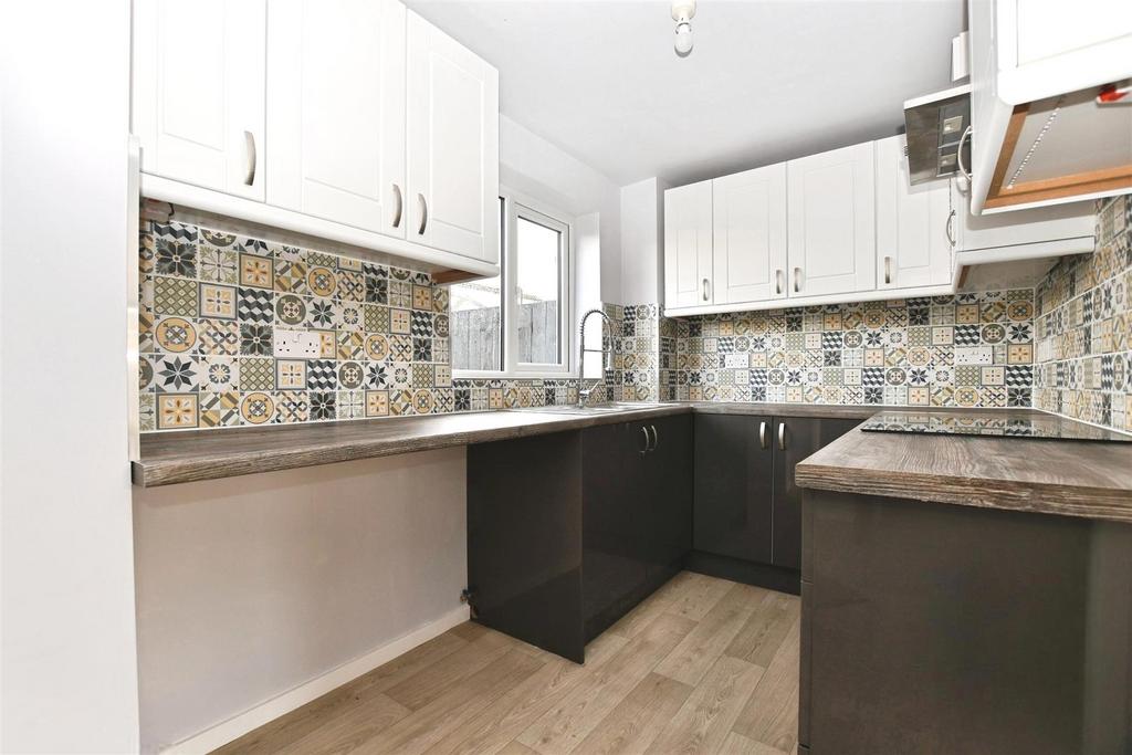 Fitted Kitchen