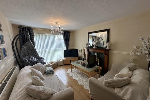 undefined, Ffordd Garnedd, Y Felinheli, Gwynedd, LL56