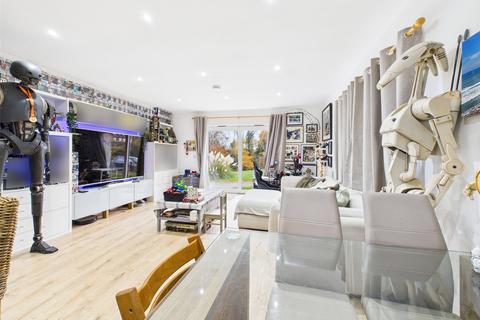 undefined, The Ridge, Bussage, Stroud, Gloucestershire, GL6