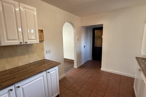 undefined, Tewkesbury GL20
