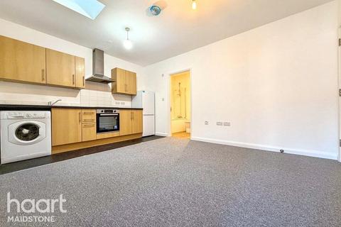 undefined, 41 Hedley Street, Kent