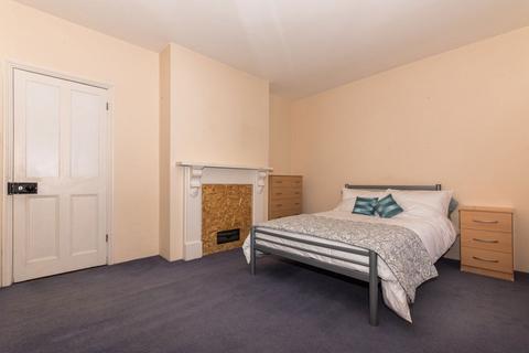 undefined, Wincheap, Canterbury