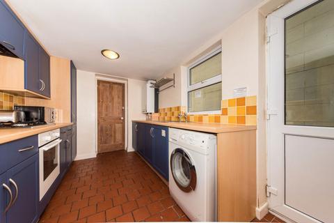4 bedroom house to rent, Wincheap, Canterbury