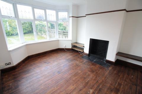 3 bedroom semi-detached house to rent, Allt-yr-Yn Close, Newport, Gwent