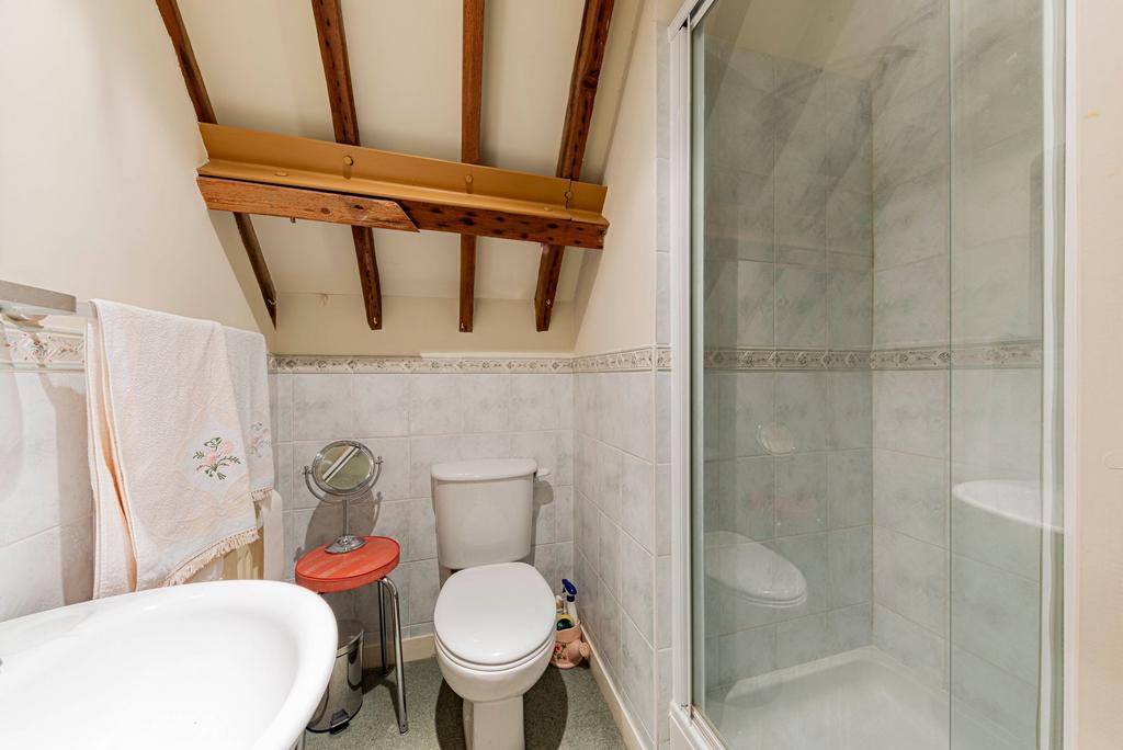 Shower Room (1)