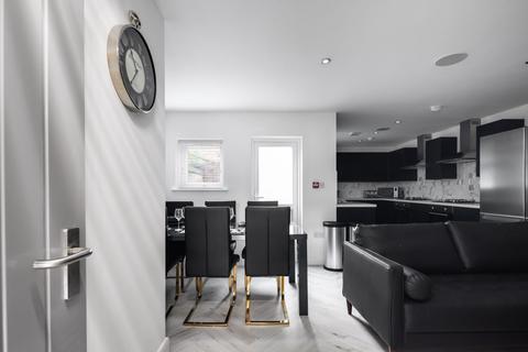 6 bedroom house to rent, Alderson Road, Liverpool L15
