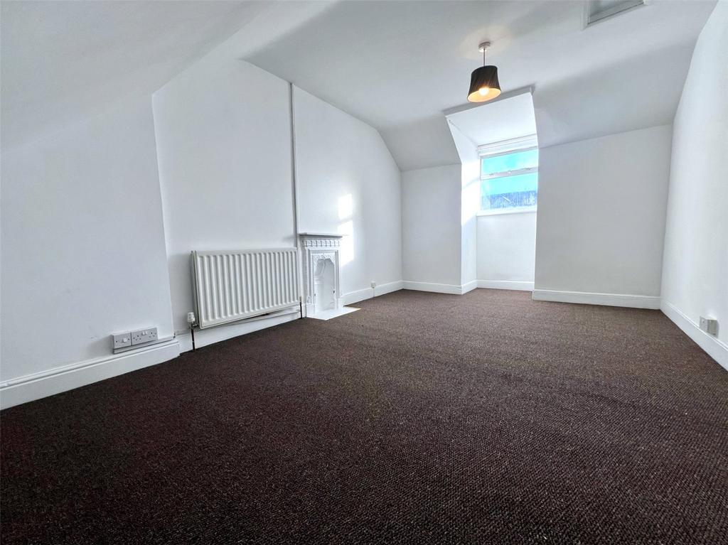 Bedrooom 1