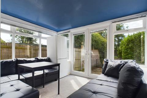 6 bedroom semi-detached house to rent, The Crescent, Brighton