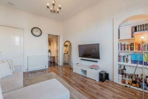 1 bedroom flat for sale, 35 Bolton Drive, Flat 3/1, Mount Florida, Glasgow, G42 9DT