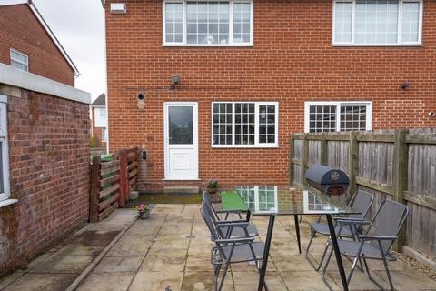 Middleton Road, Leeds, LS10