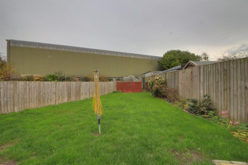 AD0527 Garden 2.jpg