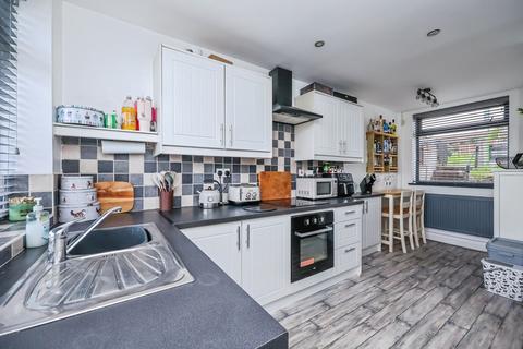 undefined, Kenilworth Drive, Derbyshire DE7