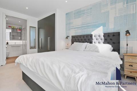 2 bedroom apartment to rent, Elephant And Castle, London, SE1