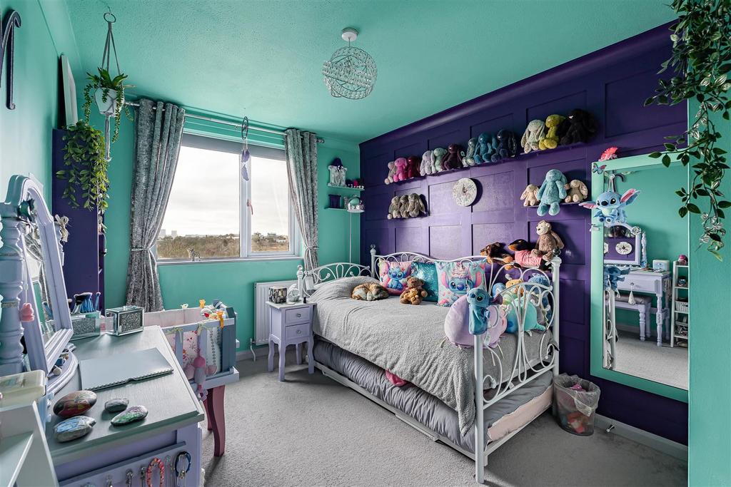 2 68181.jpg