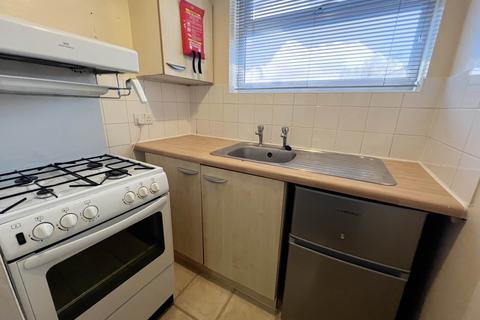 undefined, High Town Road, Luton LU2