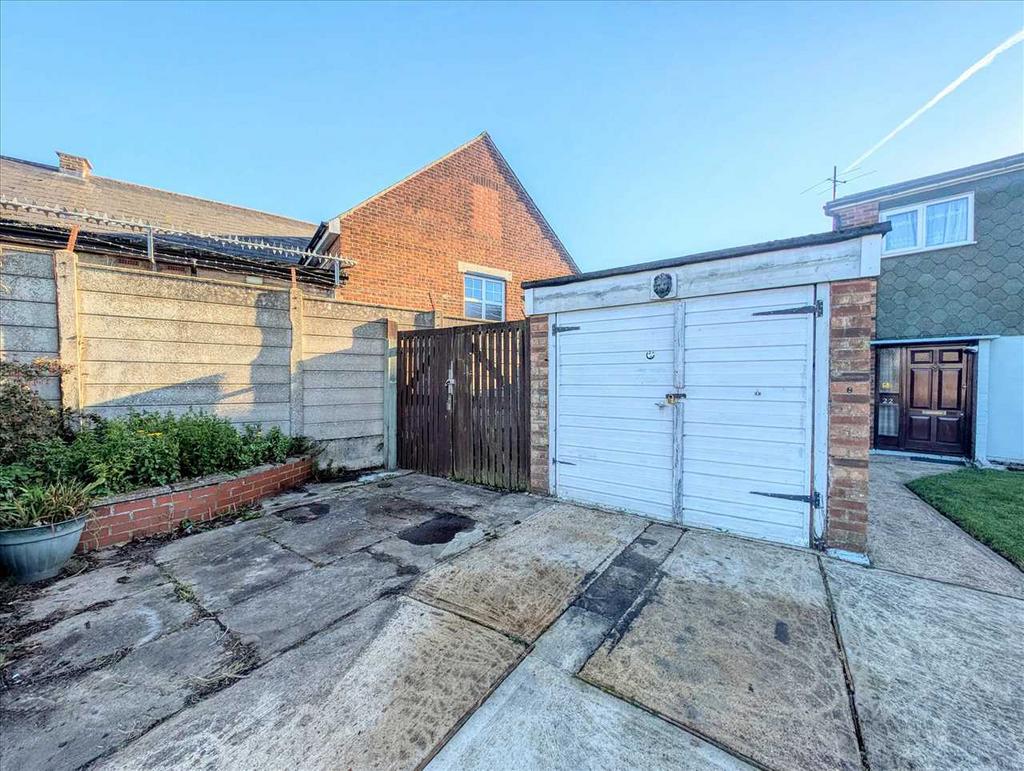 Driveway / Garage
