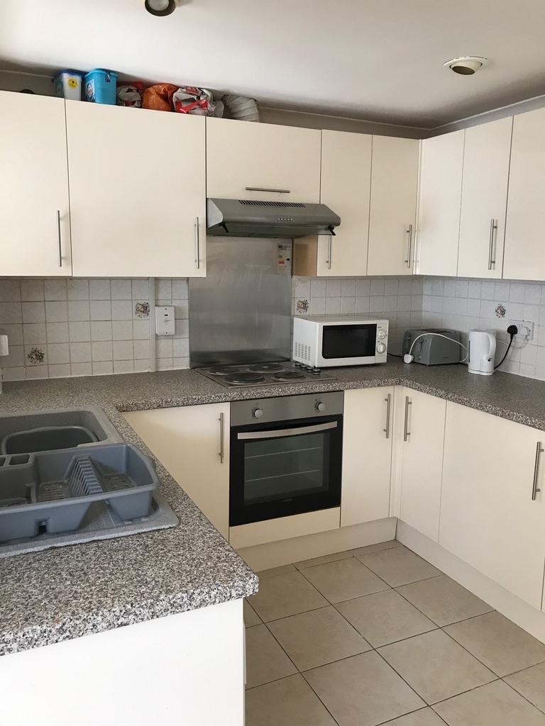 36 Kitchen i 3