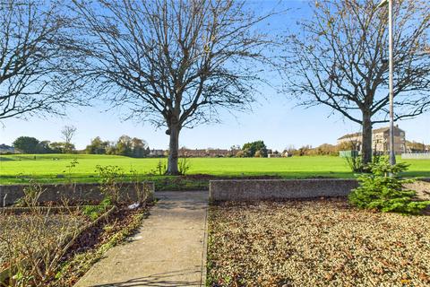 5 bedroom terraced house for sale, Charlbury Close, Swindon SN25