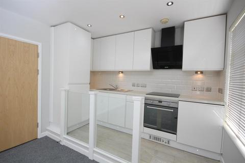 undefined, Western Gardens, Brentwood