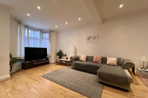 undefined, Credon Road, Plaistow, E13