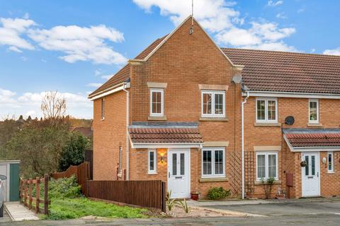 3 bedroom end of terrace house to rent, Russet Way, Melton Mowbray