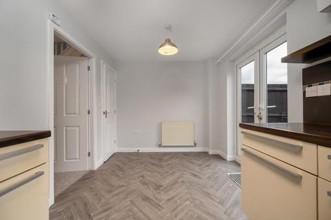 3 bedroom end of terrace house to rent, Russet Way, Melton Mowbray
