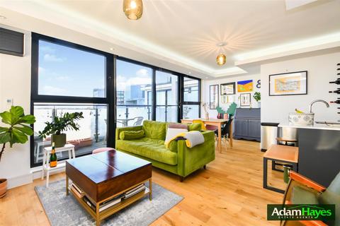 1 bedroom apartment for sale, 706 High Road, London N12