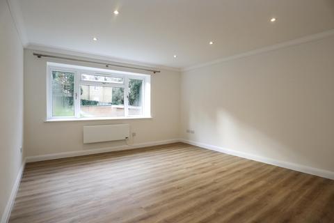 undefined, Close to Caterham Town Centre
