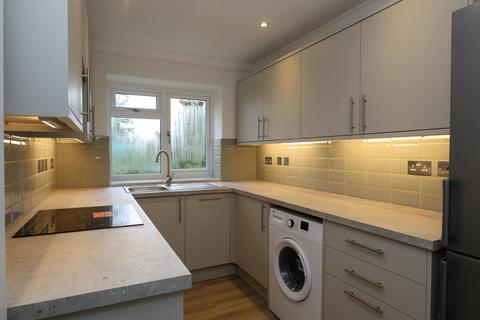 undefined, Close to Caterham Town Centre