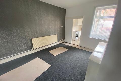 2 bedroom terraced house to rent, Leicester LE2