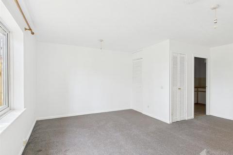 undefined, Bradman Way, Stevenage SG1