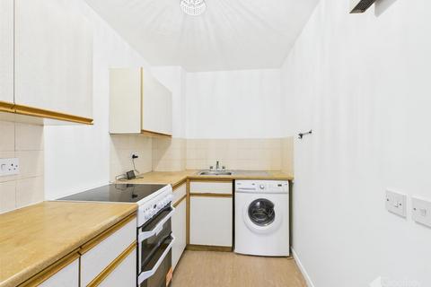 undefined, Bradman Way, Stevenage SG1