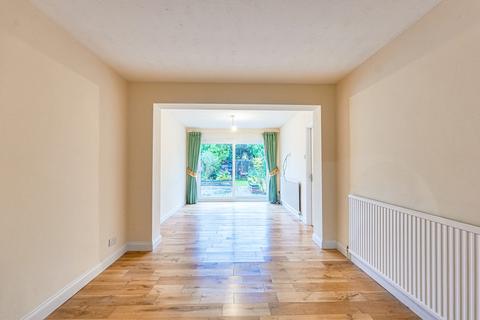 undefined, Plumberow Avenue, Hockley, SS5