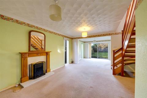 3 bedroom detached house for sale, Welland Road, Worthing BN13