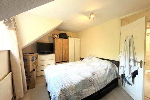 undefined, Falcon Close, Dartford, Kent, DA1