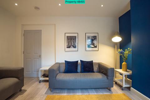 5 bedroom terraced house to rent, Woodside Road, Southampton, SO17 2GQ