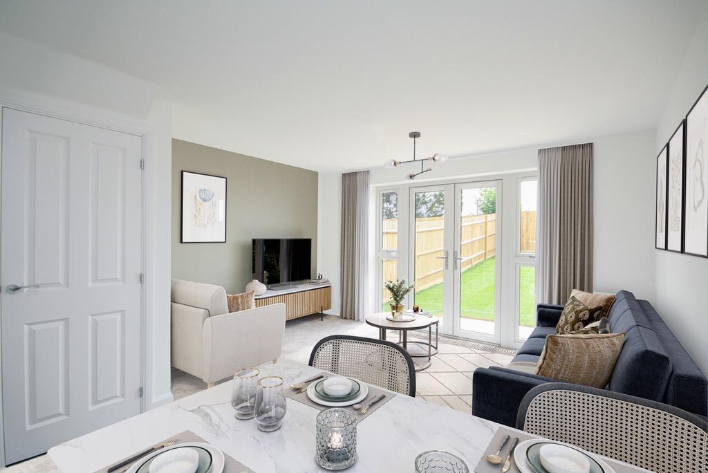 Living and dining room in a 3 bed Norbury