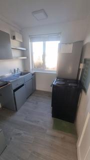 1 bedroom maisonette to rent, Candover Close, West Drayton, Harmondsworth,  UB7 0BD