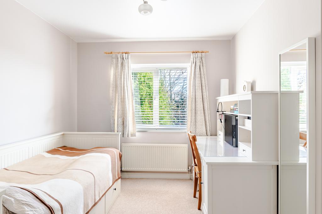 Bedroom2a