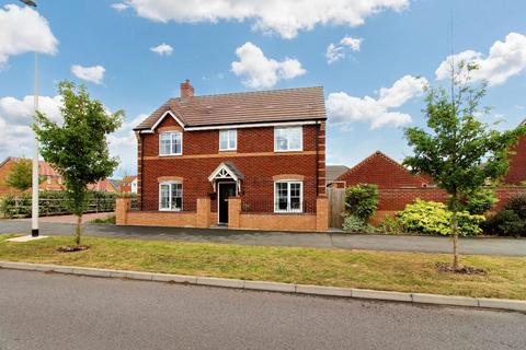 3 bedroom detached house for sale, Lionheart Avenue, Bishops Tachbrook, Leamington Spa.