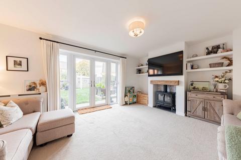 3 bedroom semi-detached house for sale, Elliot Drive, Faversham, ME13