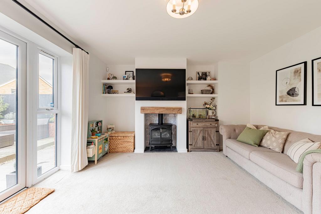 Living Room (2)
