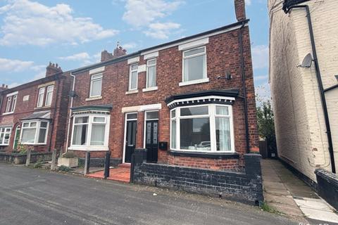 2 bedroom semi-detached house for sale, New King Street, Middlewich