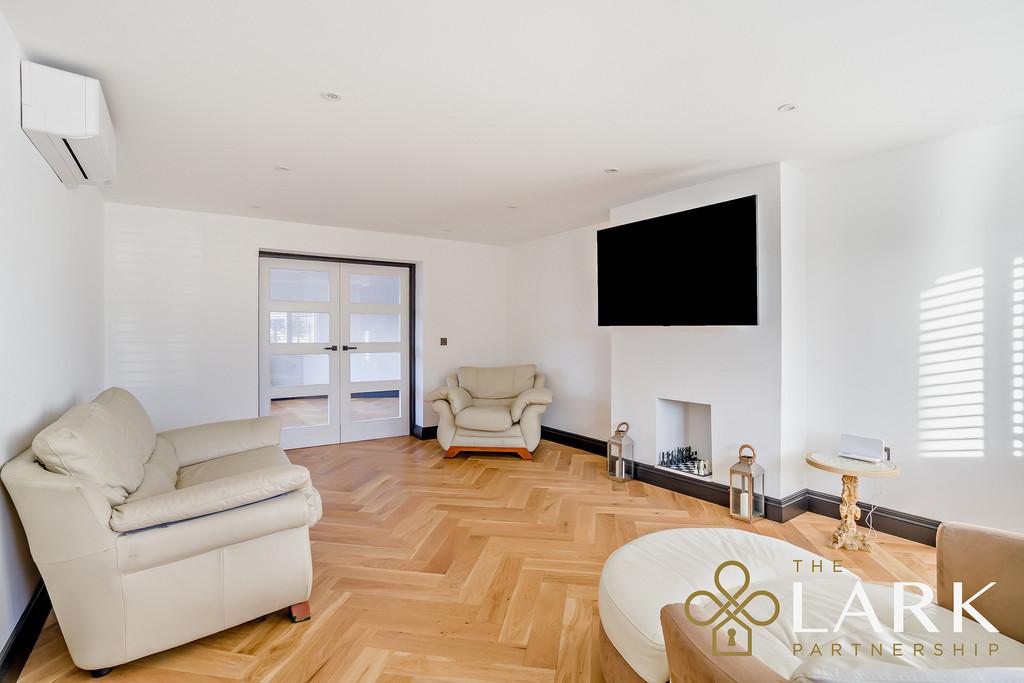 8670872-interior WM11-800