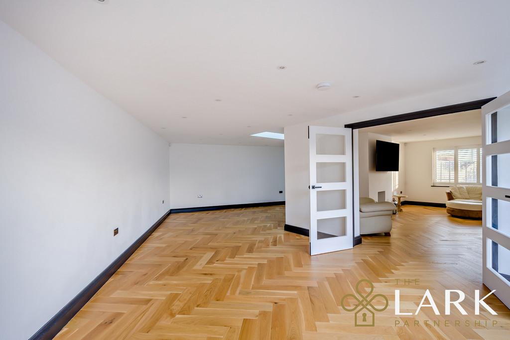 8670872-interior WM16-800
