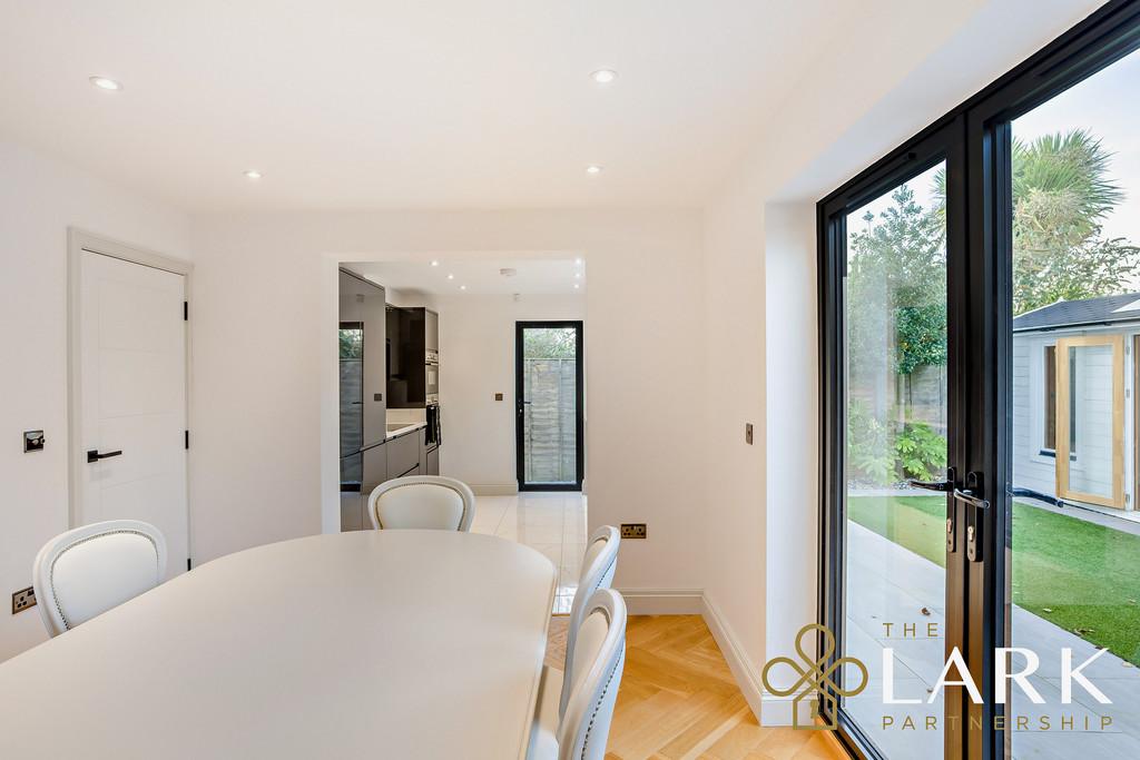 8670872-interior WM23-800