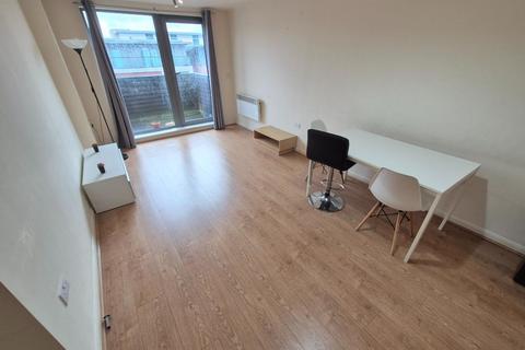 2 bedroom apartment to rent, Skyline, Birmingham B1