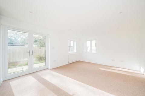 undefined, Kavsan Place, Hounslow TW5