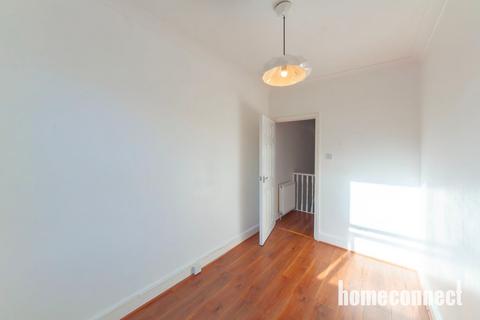 4 bedroom terraced house to rent, Trumpington Road, London, E7