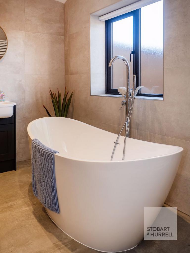Feature Bath